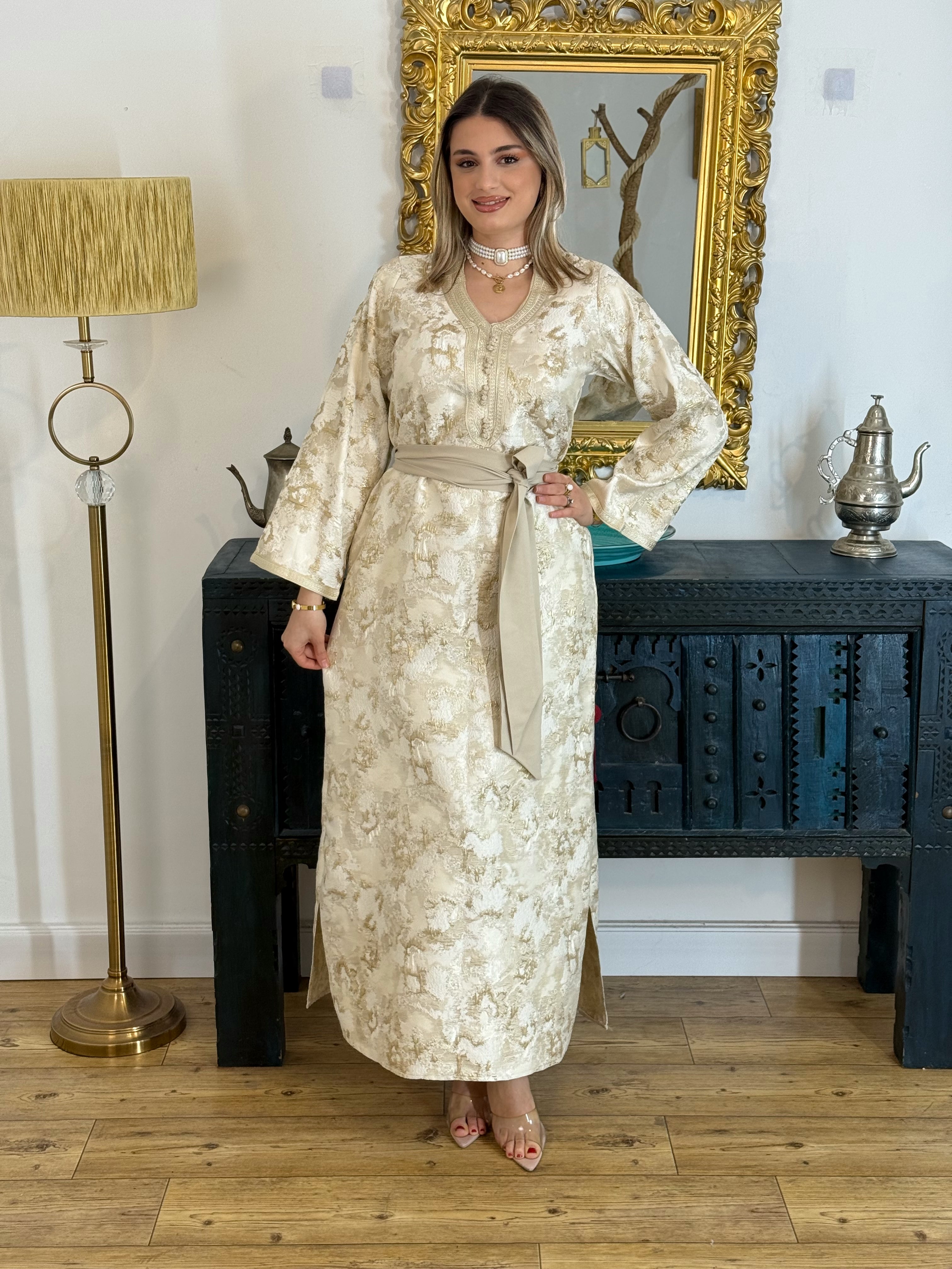 Brocart Robe : La Robe Dourine