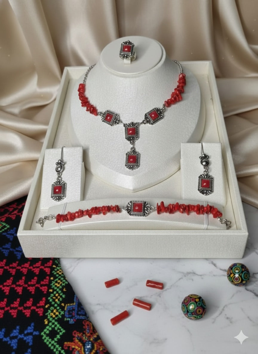 Parure tamazighe – Thala (source)