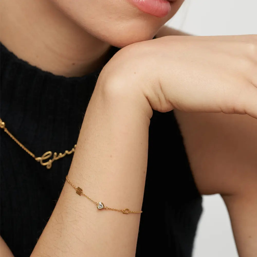 ✨ Luna 18K Gold Pendant Necklace